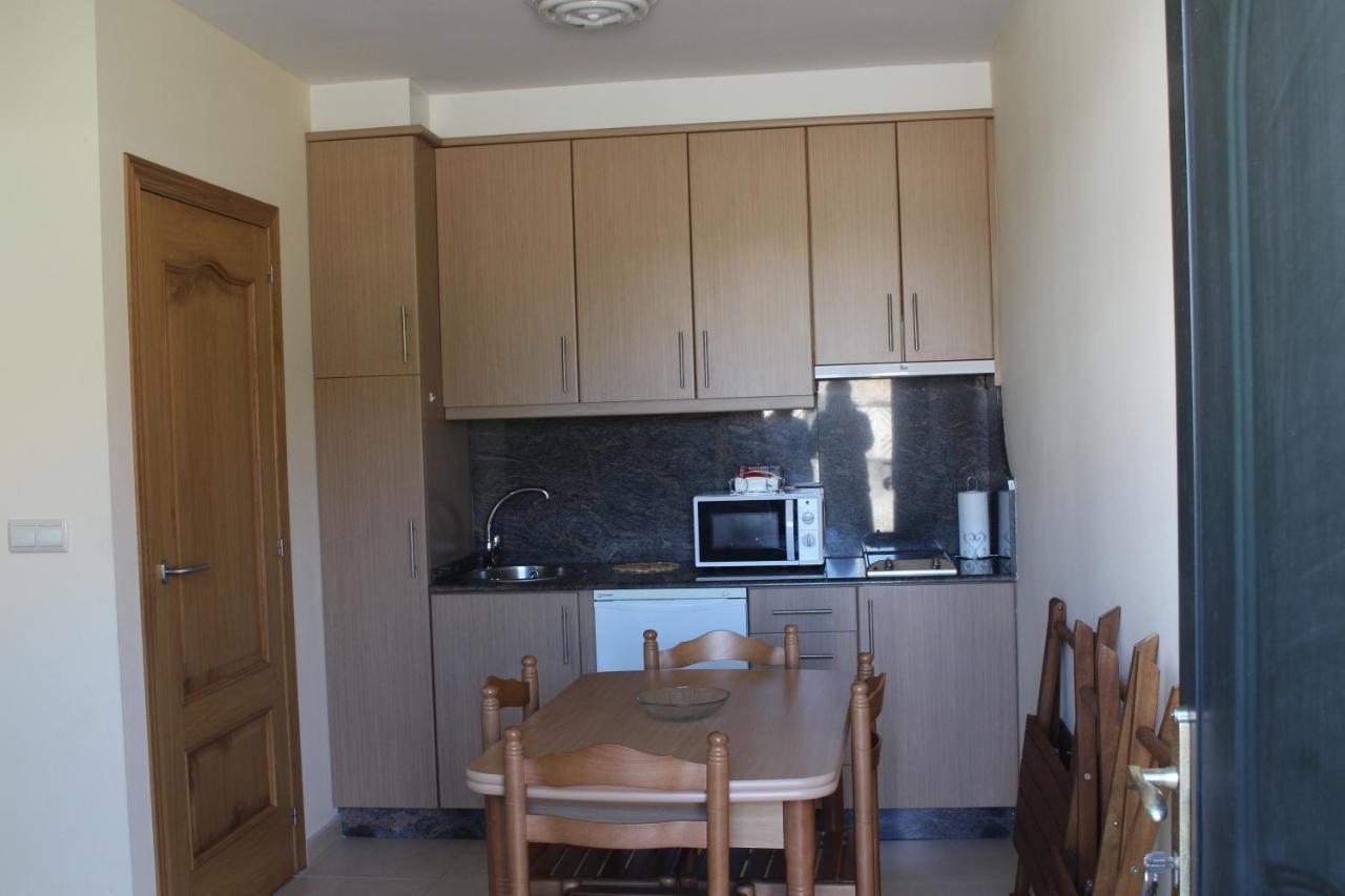 Apartamentos Outeiro Пуэбла-дель-Караминьяль Экстерьер фото